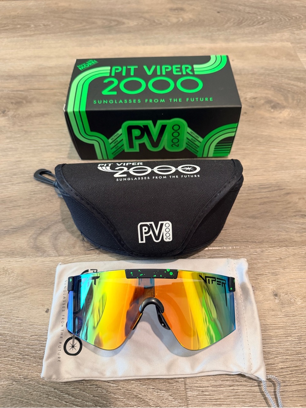 Pit Viper 2000 Shield Sunglasses - Rainbow Mirror with Green Accents